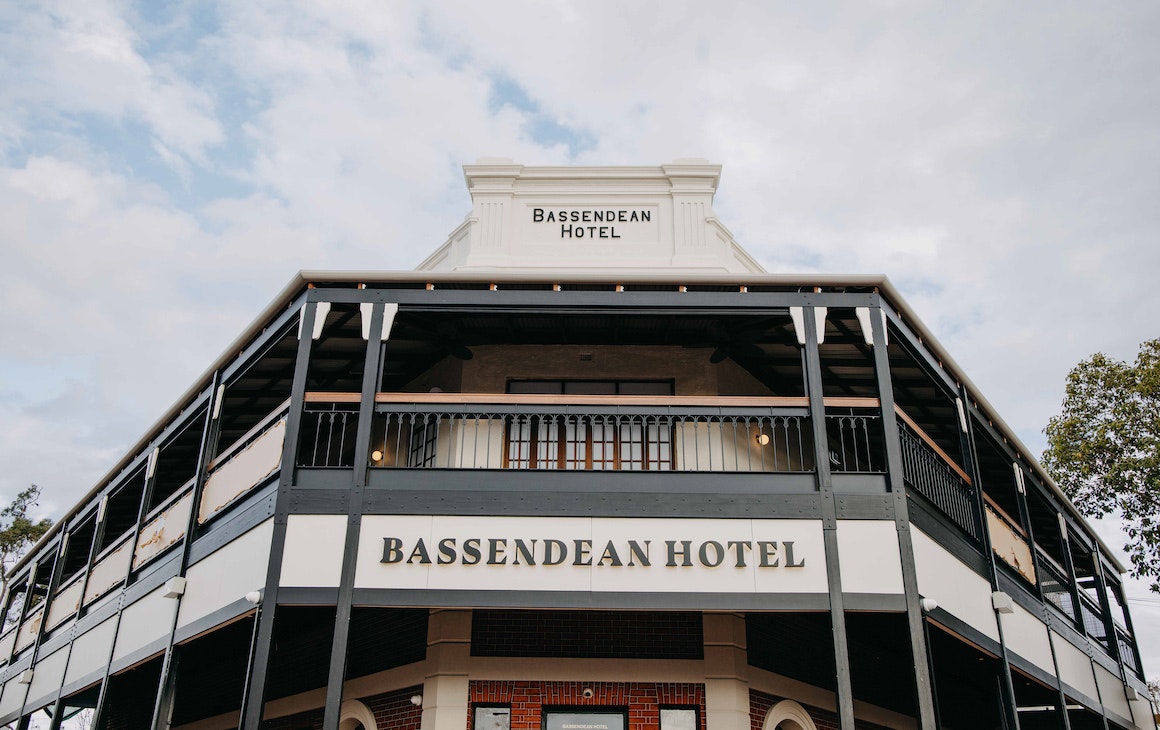 Bassendean Hotel Renovation